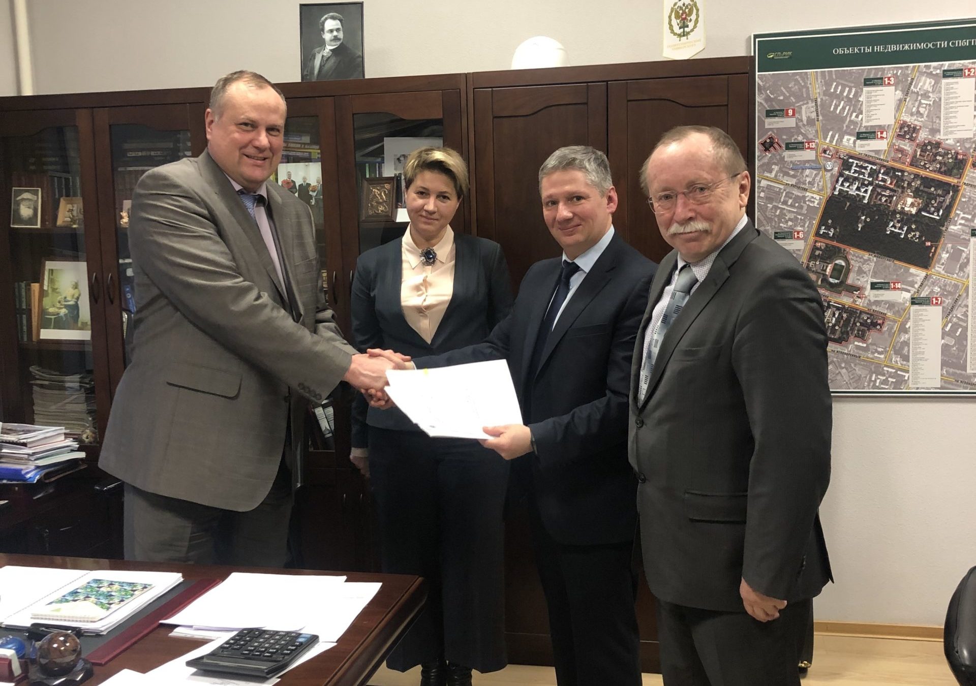 SPbPU and Lensvet signing cooperation agreement